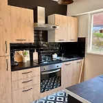 Centre Proche Chu Apartment *